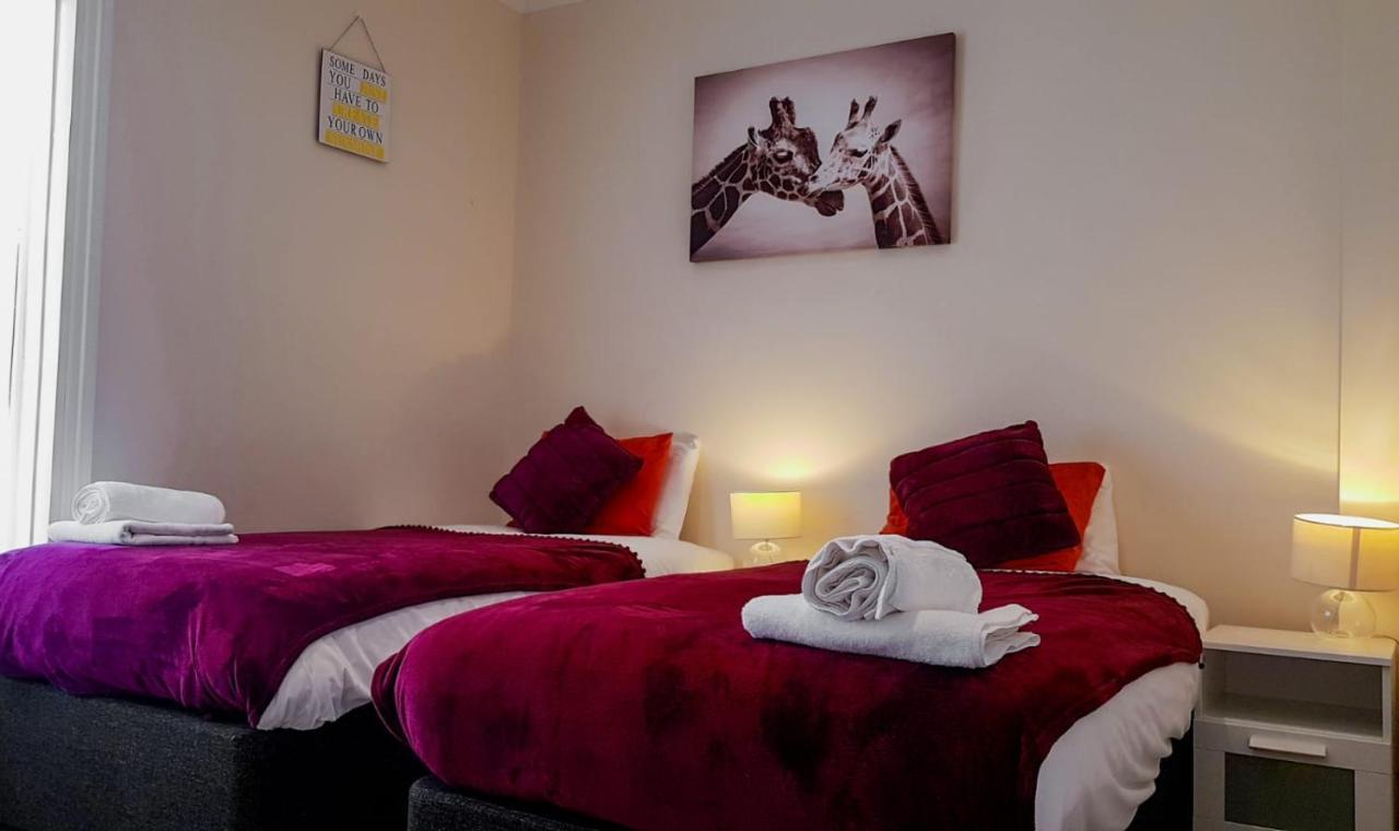 Bellaliving 2 Bedroom Apartment - Luton Luton  Kültér fotó